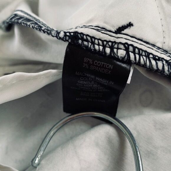 🆕 Kenar Women’s Blue Paisley Shorts size 6 - Picture 5 of 5